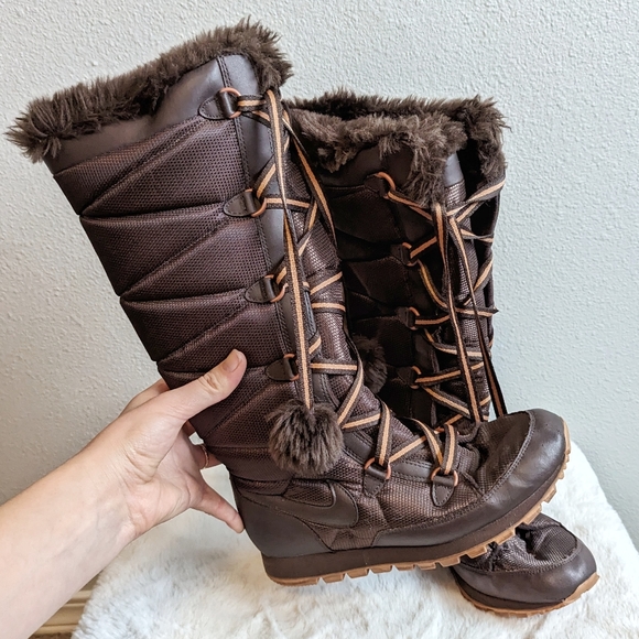 Women's Brown Fur-Lined Winter Boots - Picture 1 of 11